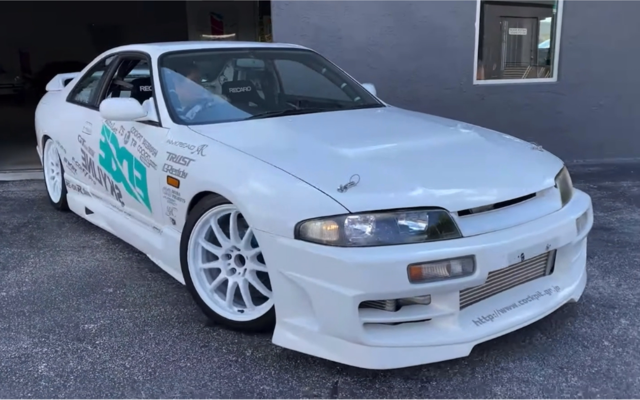 [搬运] 1996 nissan r33 skyline cockpit tatebayashi demo car big