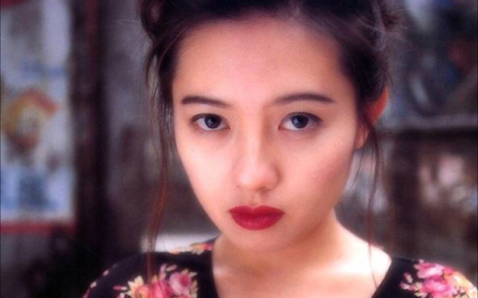 蜜桃味的李丽珍荧幕尤物