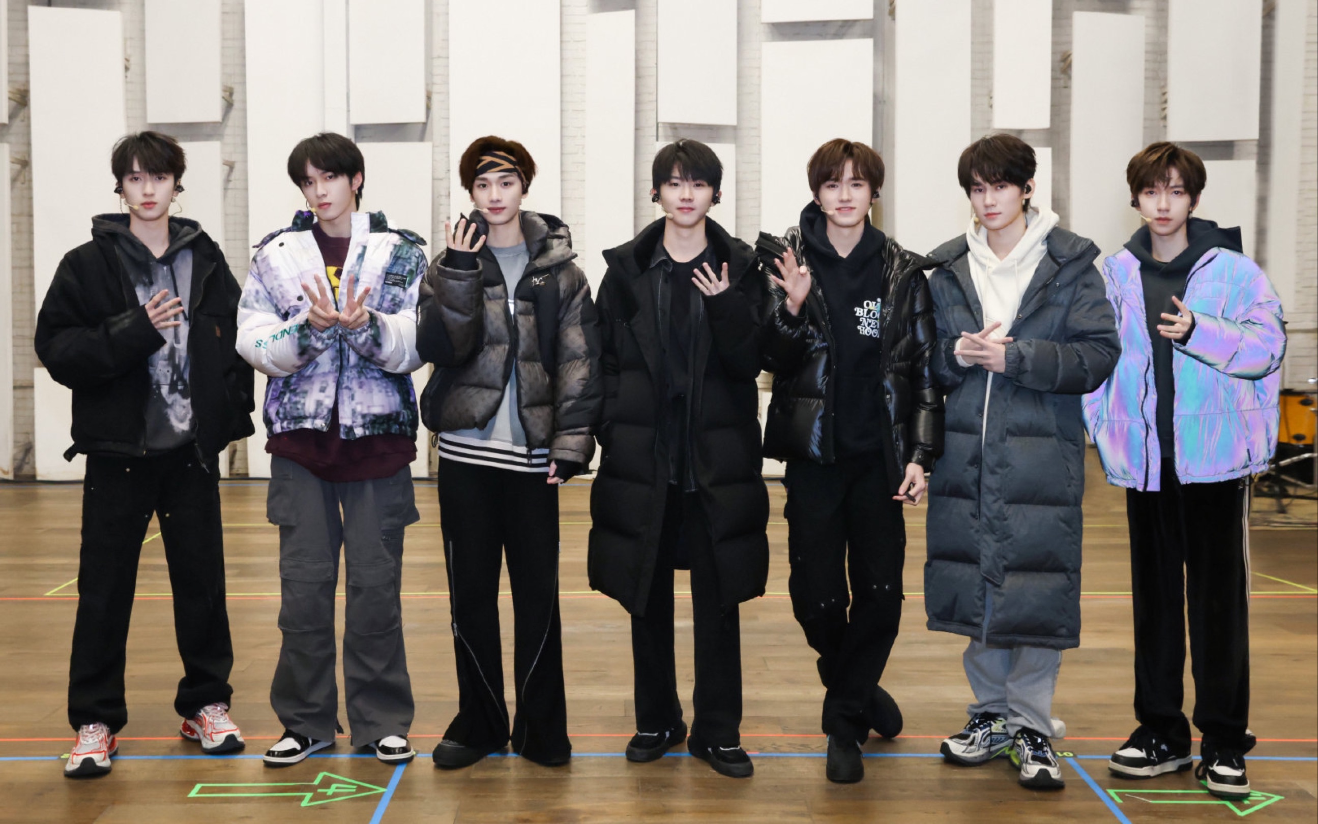 tnt颜值向混剪|时代峰峻是会选人的,四年了孩子根本不存在颜值尴尬期