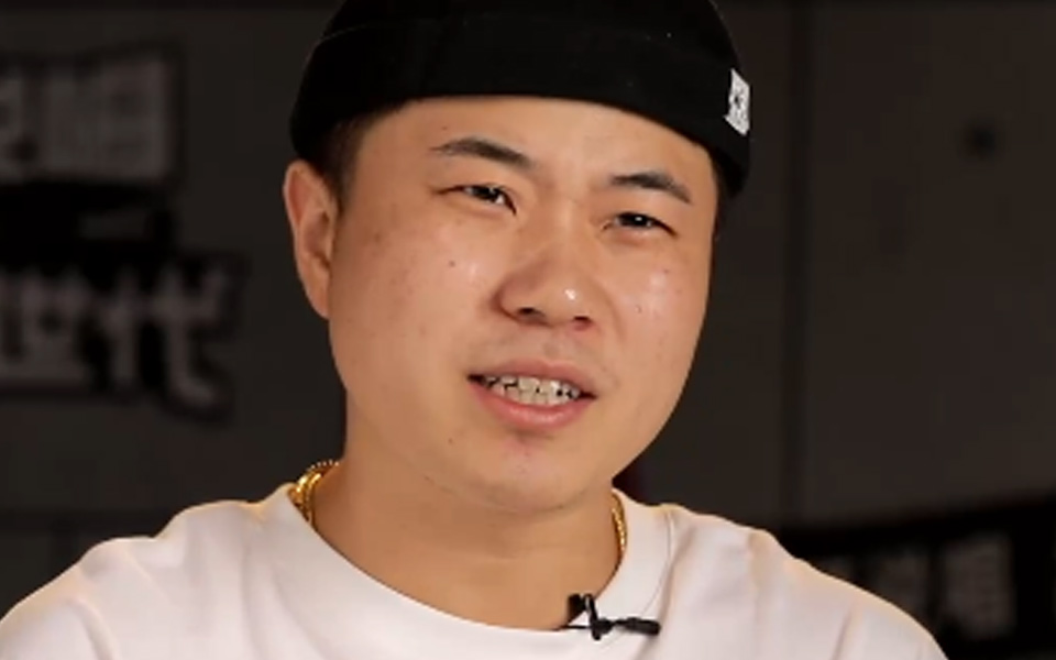 说唱新世代选手友情变亲情斯威特含泪吐槽节目组