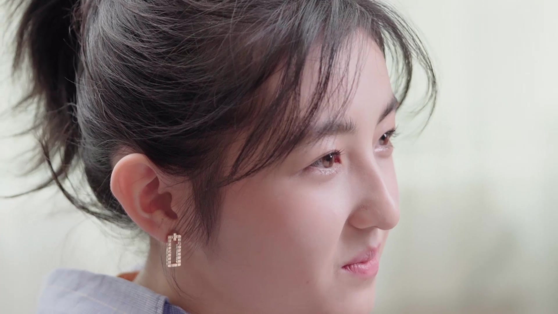 【张子枫】张子枫靠《你好,之华》惊艳金马,17岁的她凭什么和周迅飙戏