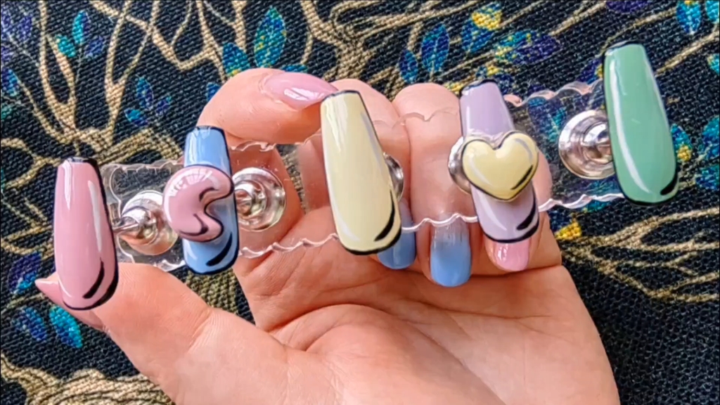 【diy美甲】二次元动漫美甲教程来喽!