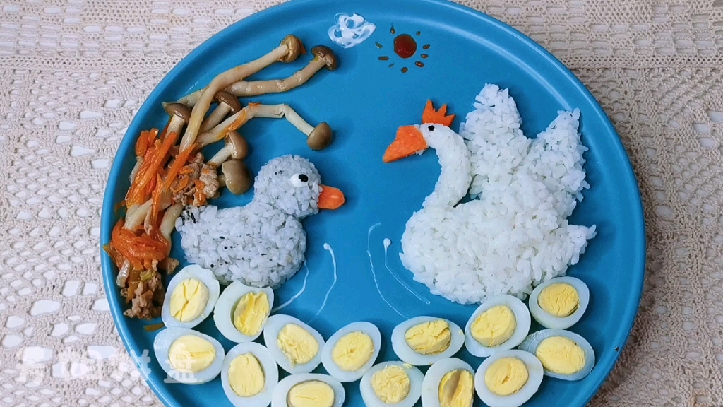 可爱的丑小鸭米饭拼盘