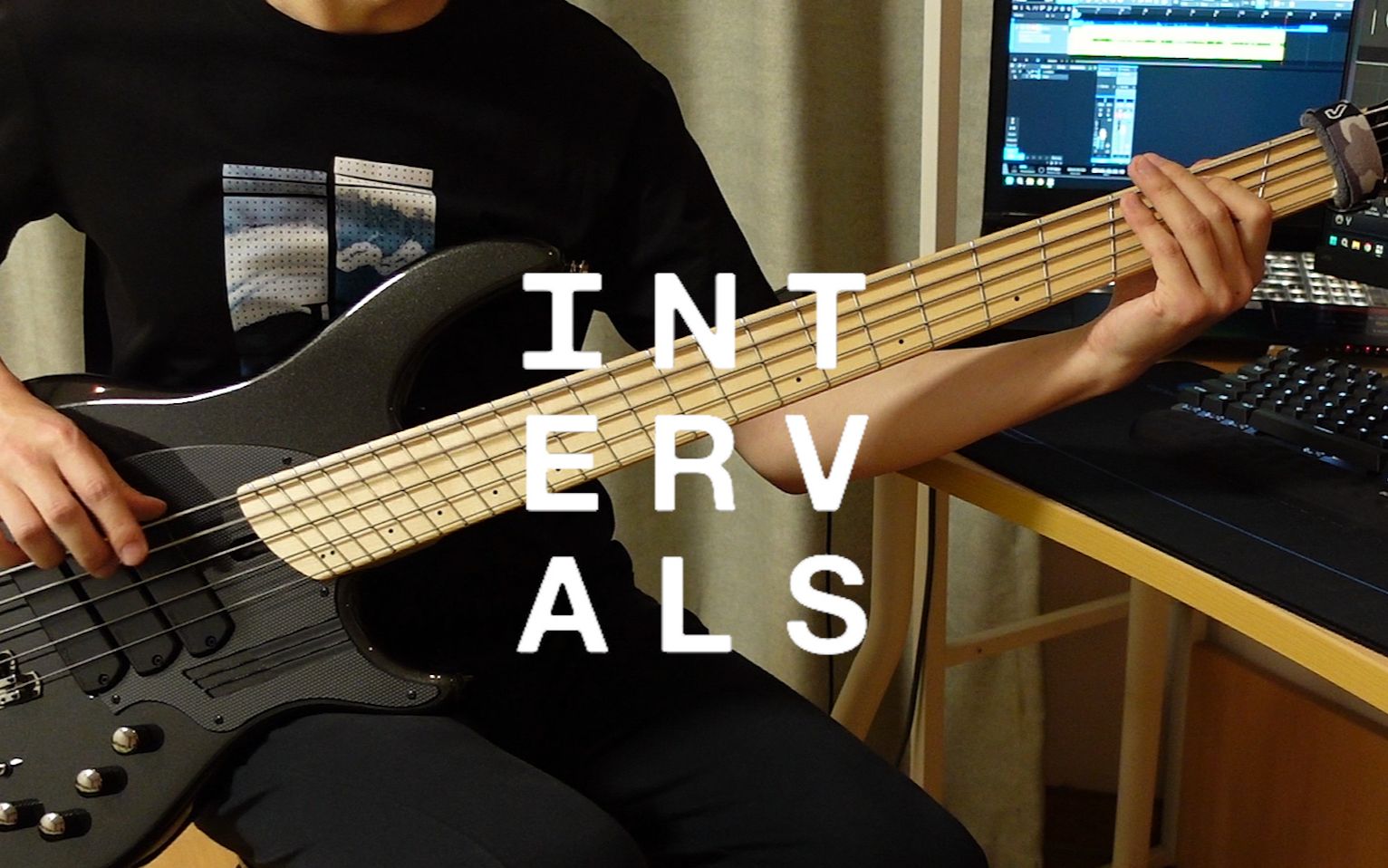 贝斯翻弹  Intervals  "Luna[r]tic"哔哩哔哩bilibili