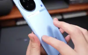 Descargar video: 影像性能旗舰vivo X90上手体验！