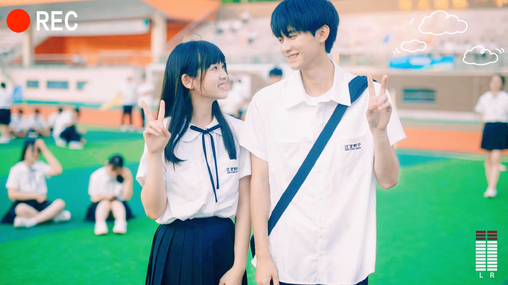 最好的张陆让和苏在在终于飞奔而来啦!太甜了!009906