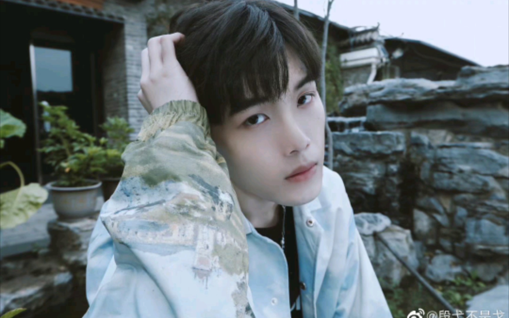 [段弋]灰暗的日子里的一束光