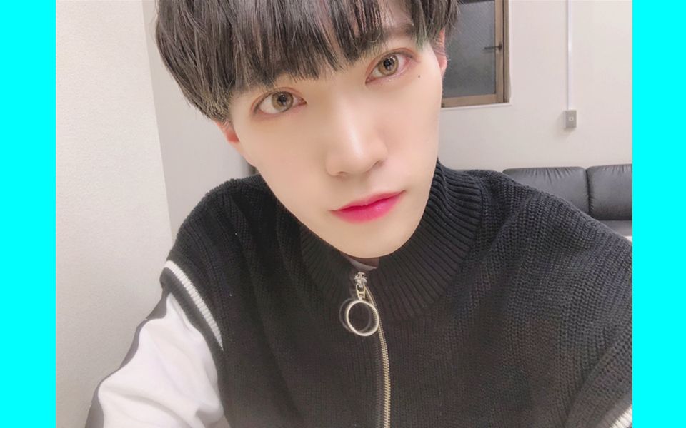 0325颜出_回答ins提问