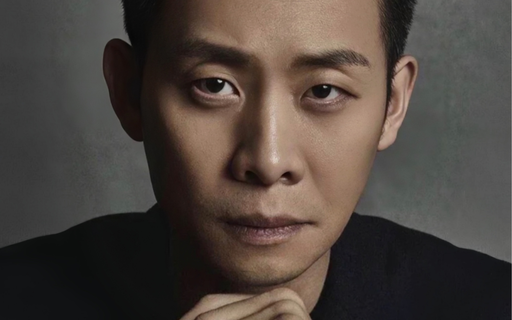 张译老师 我一直以为你是文科生 看了照片感觉像艺术生 到最后才发现