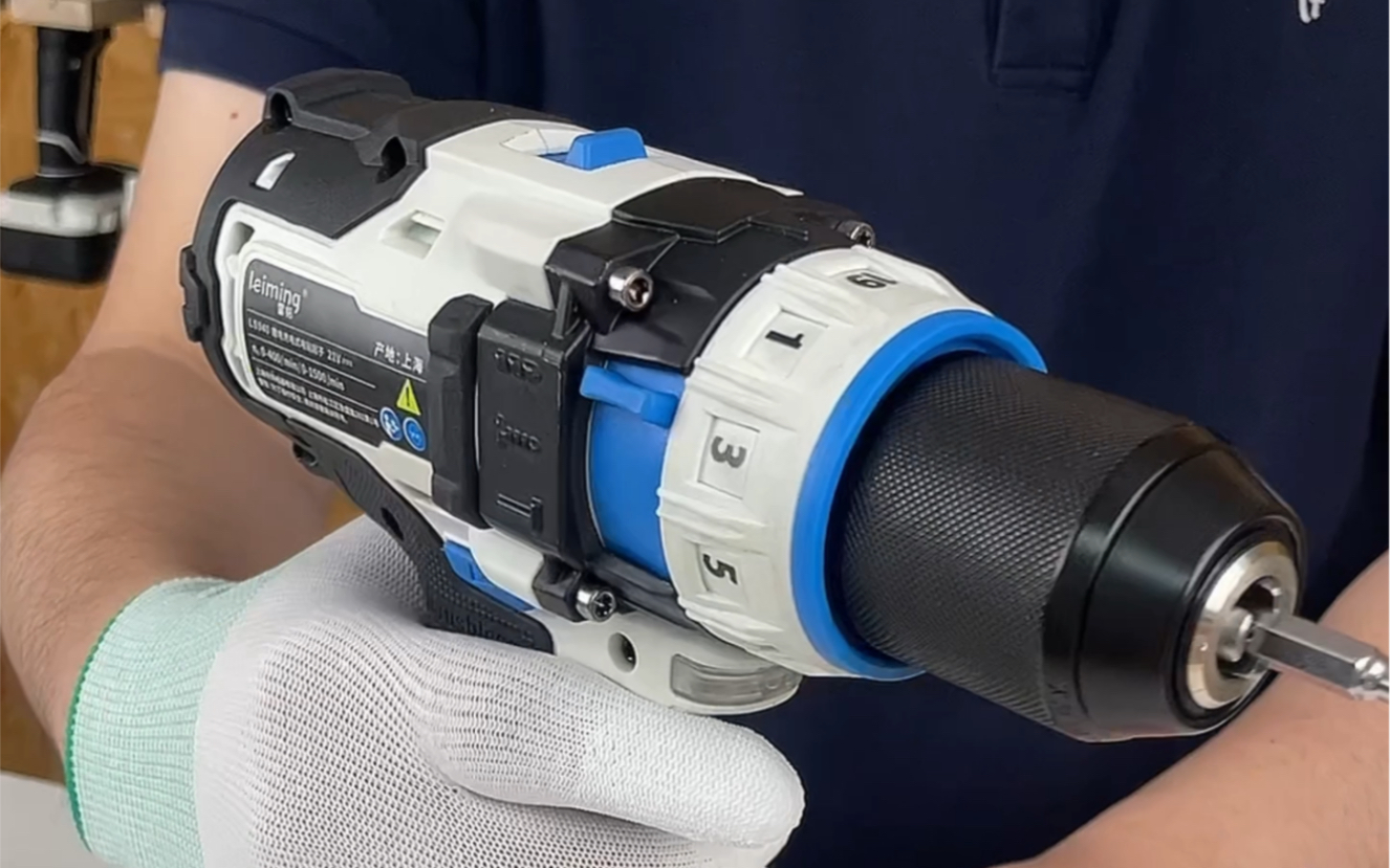 雷铭ls940工业级无刷锂电电钻