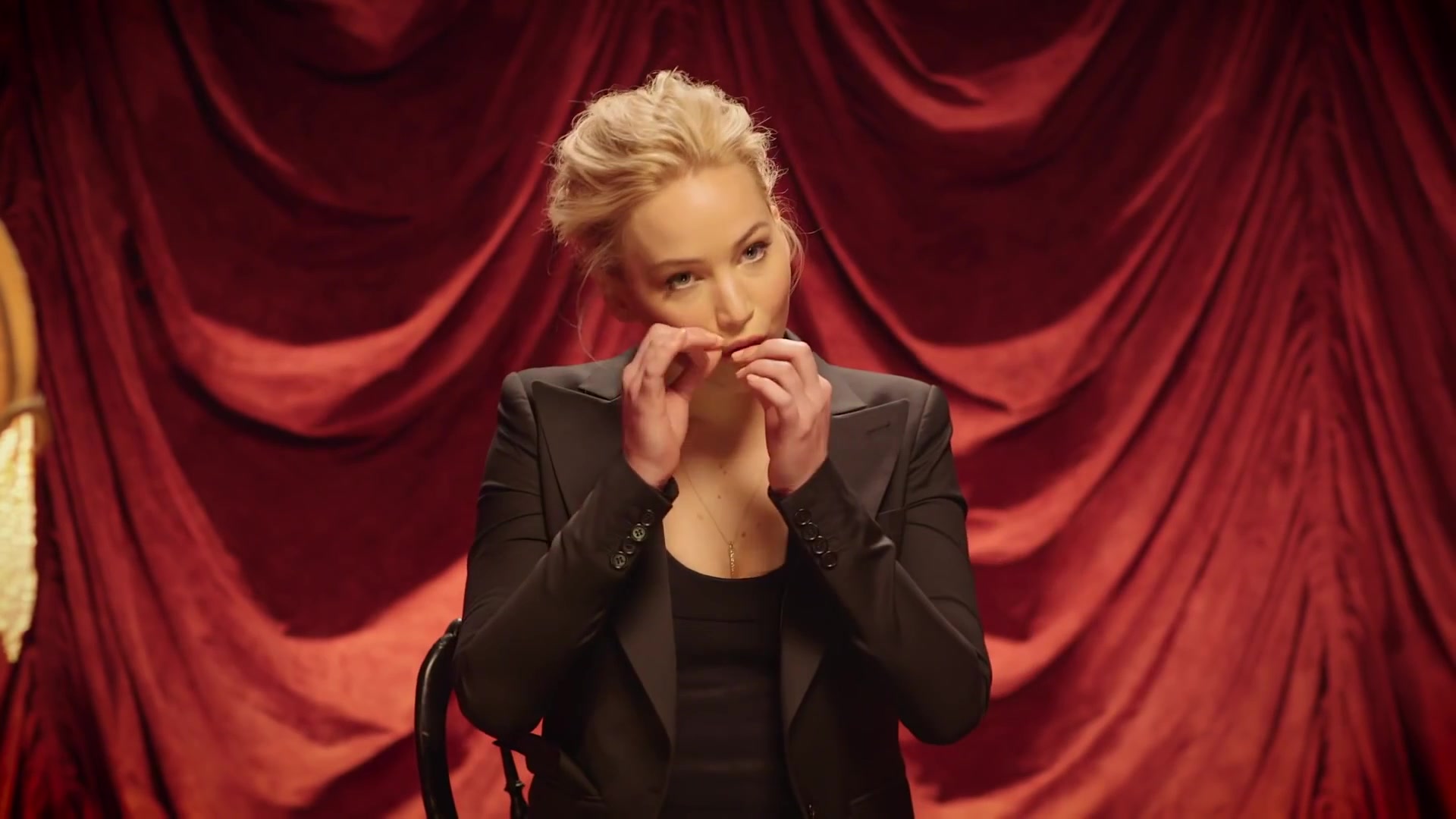 [vogue]《红雀》珍妮佛劳伦斯 jennifer lawrence 演默剧 女星特殊
