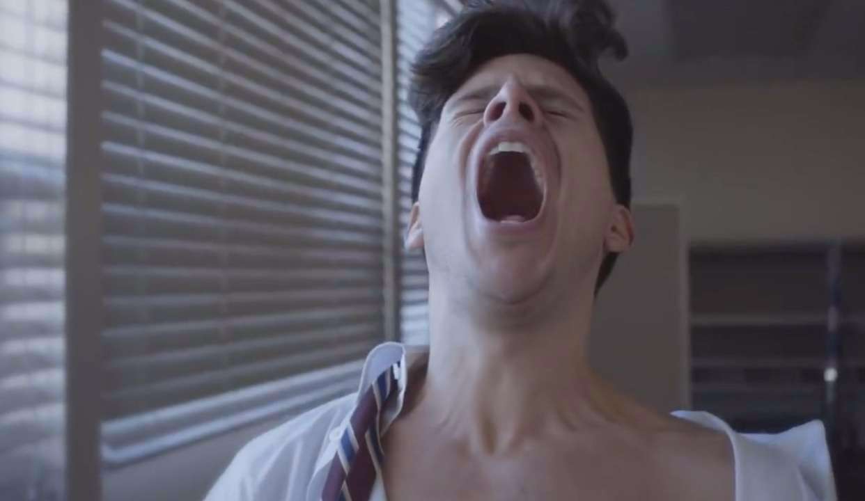 整首歌燃到炸裂,对上司忍无可忍?那就爆发吧!