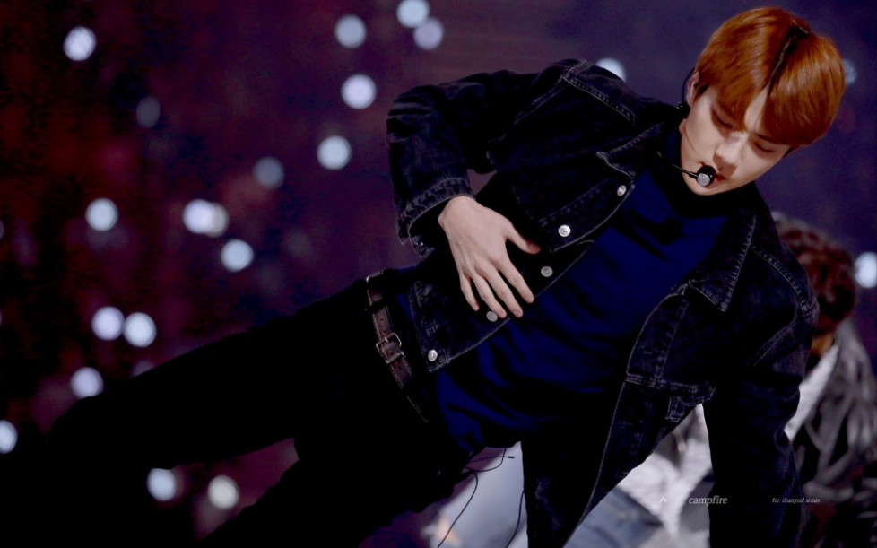 19首尔演唱会 吴世勋走位focus 这个男人真的是牛奶肌肤啊啊啊啊啊啊