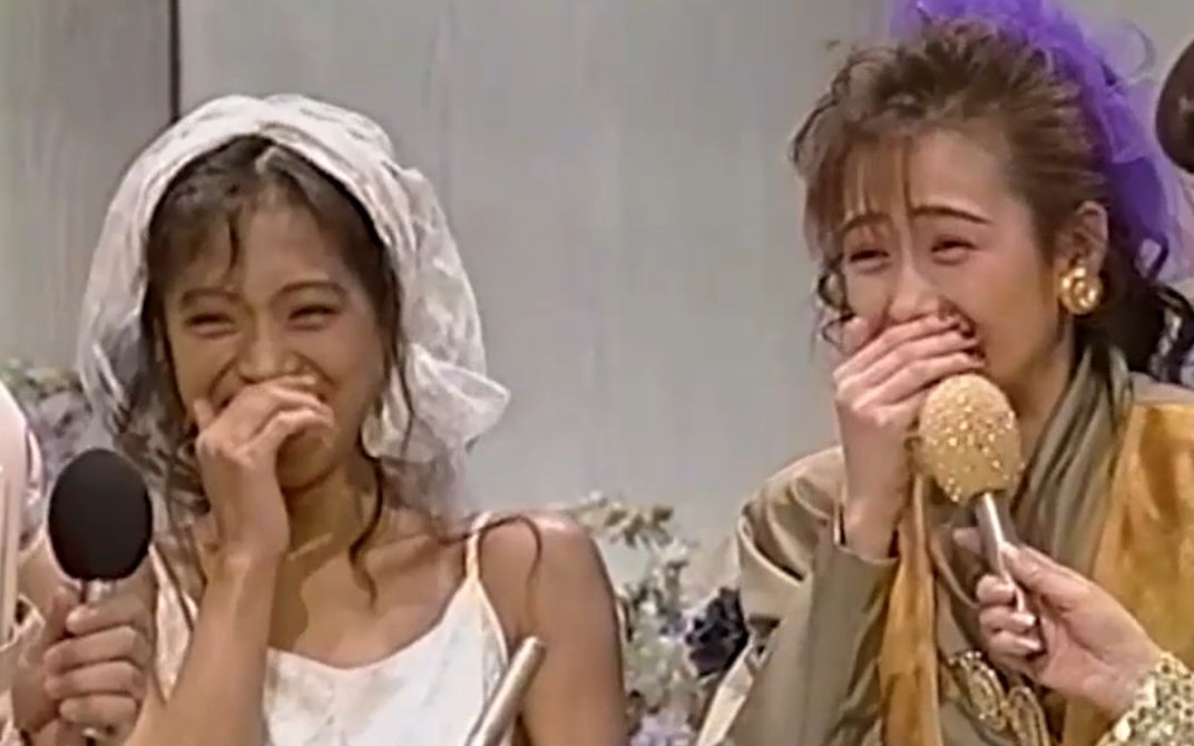 [图]【黑暗料理二人组】中森明菜工藤静香同台+神级前奏版LIAR（The Best Ten 1989.5.18）（中字）