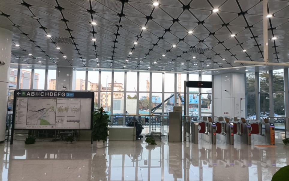 深圳地铁双龙站换乘 l3→l16