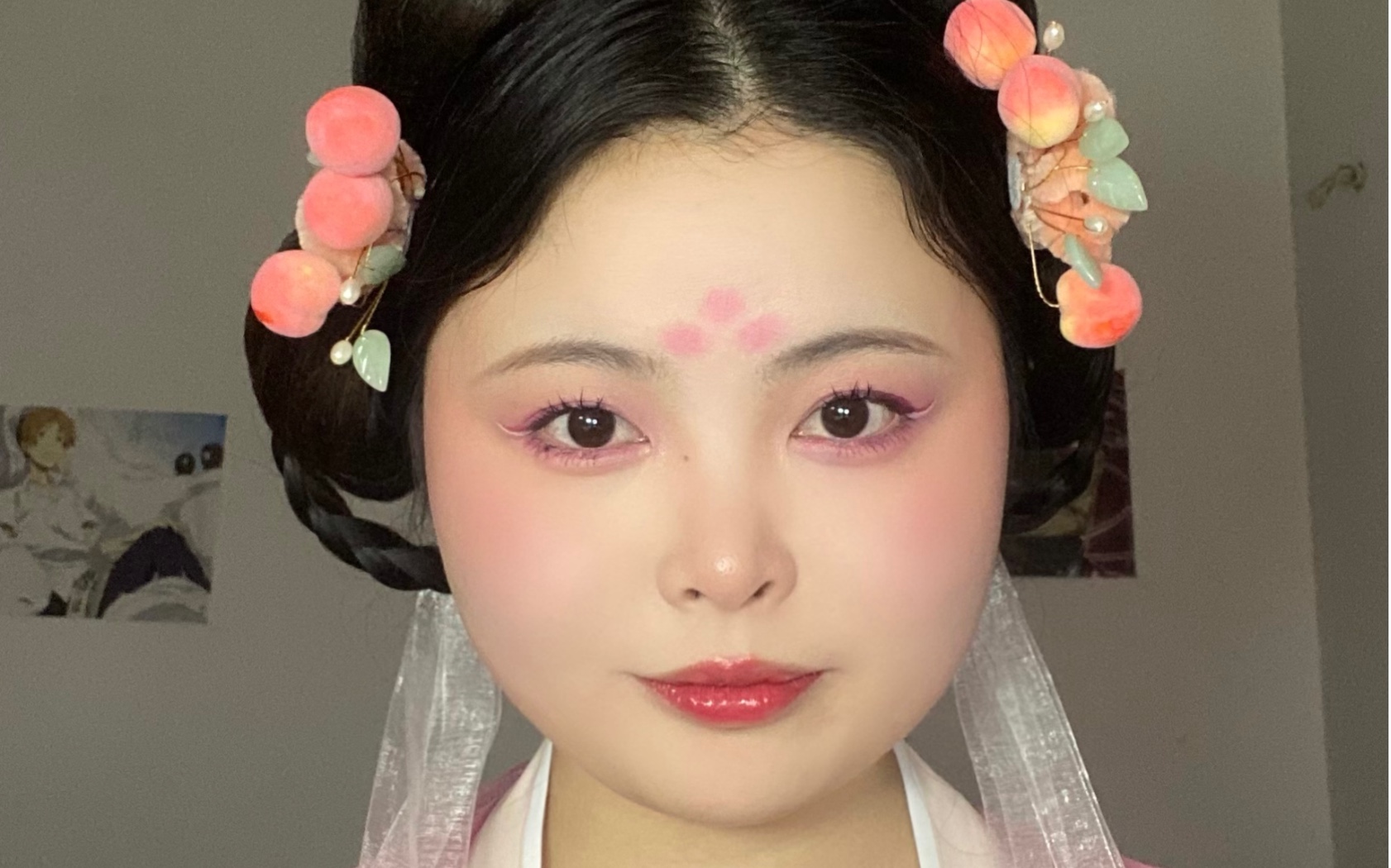 春日汉服蜜桃妆容教程