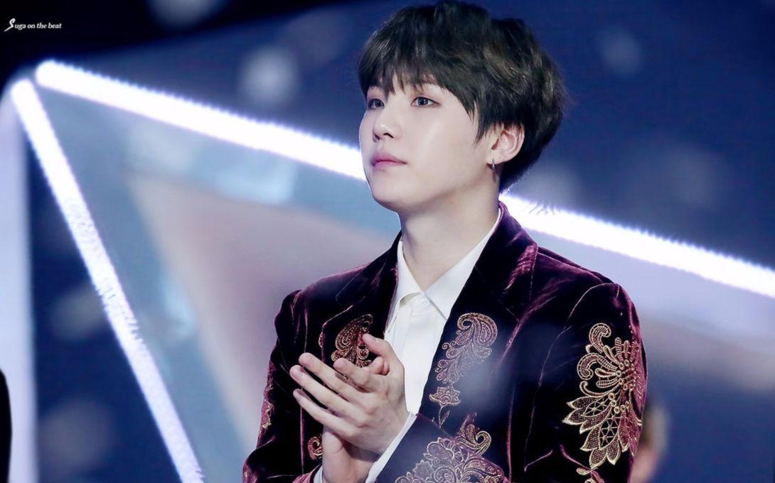 【防弹少年团】【闵玧其】170114 金唱片 其其对rainism的反应高清版