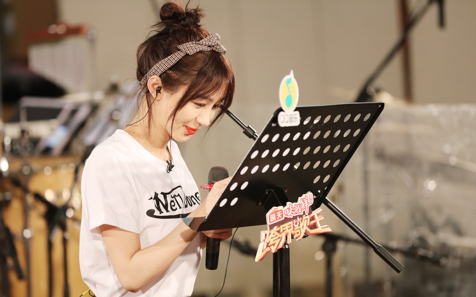 【李菲儿跨界歌王】第十期练歌花絮_哔哩哔哩 (゜-゜)つロ 干杯~-bili