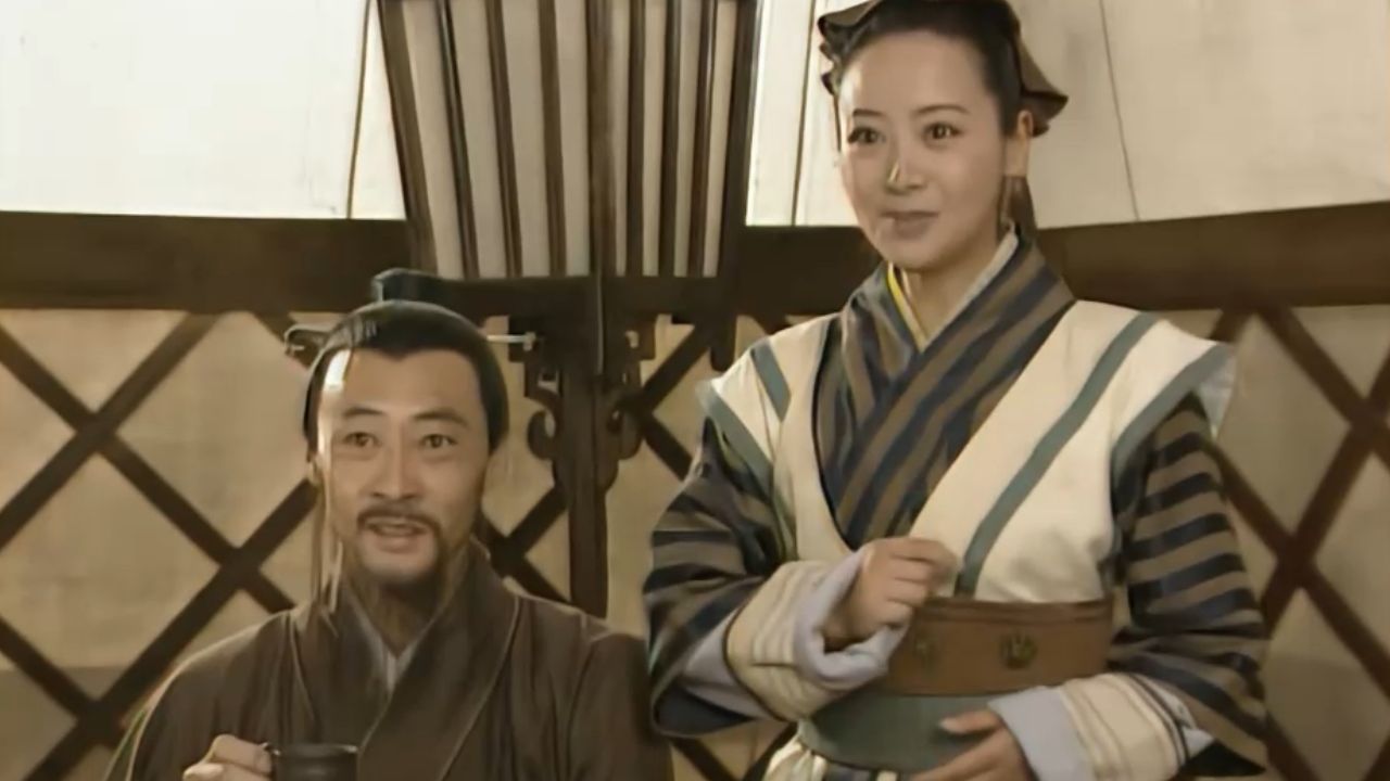 杜冰雁真的漂亮又聪明,一招妙计就帮袁不屈击退敌军