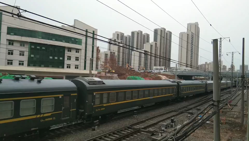 ss7c(车号未知)牵引k8176次,拍摄时间:2020/12/15