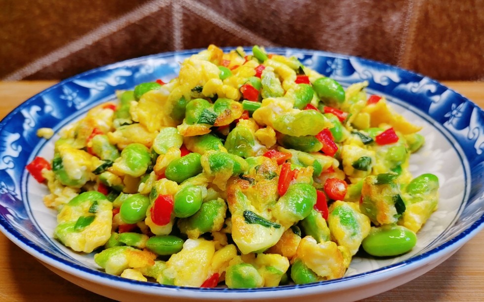 毛豆炒鸡蛋,在家如何做出饭店味?掌握这几点,鲜香味美太好吃