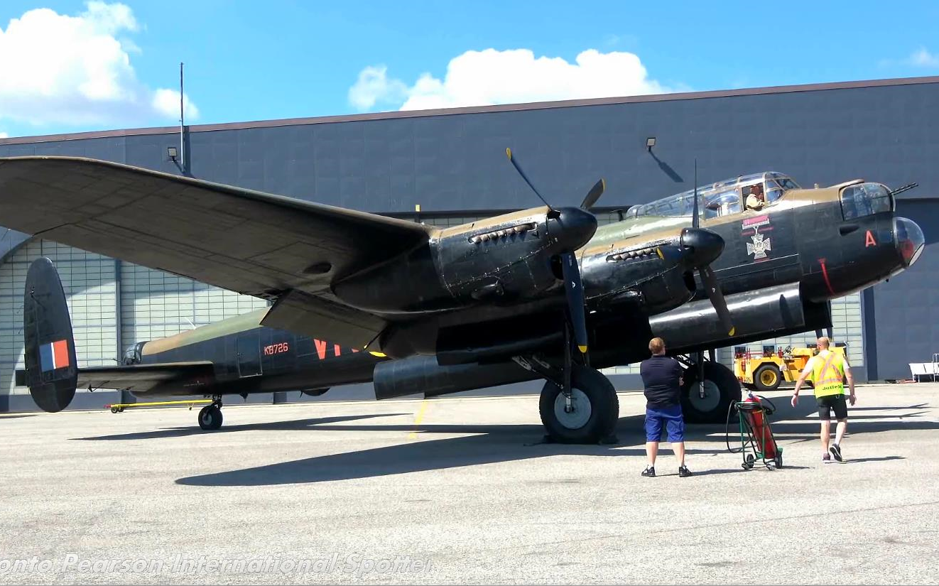 【加拿大战机遗产博物馆】二战重型轰炸机 — 阿弗罗61兰开斯特mk.