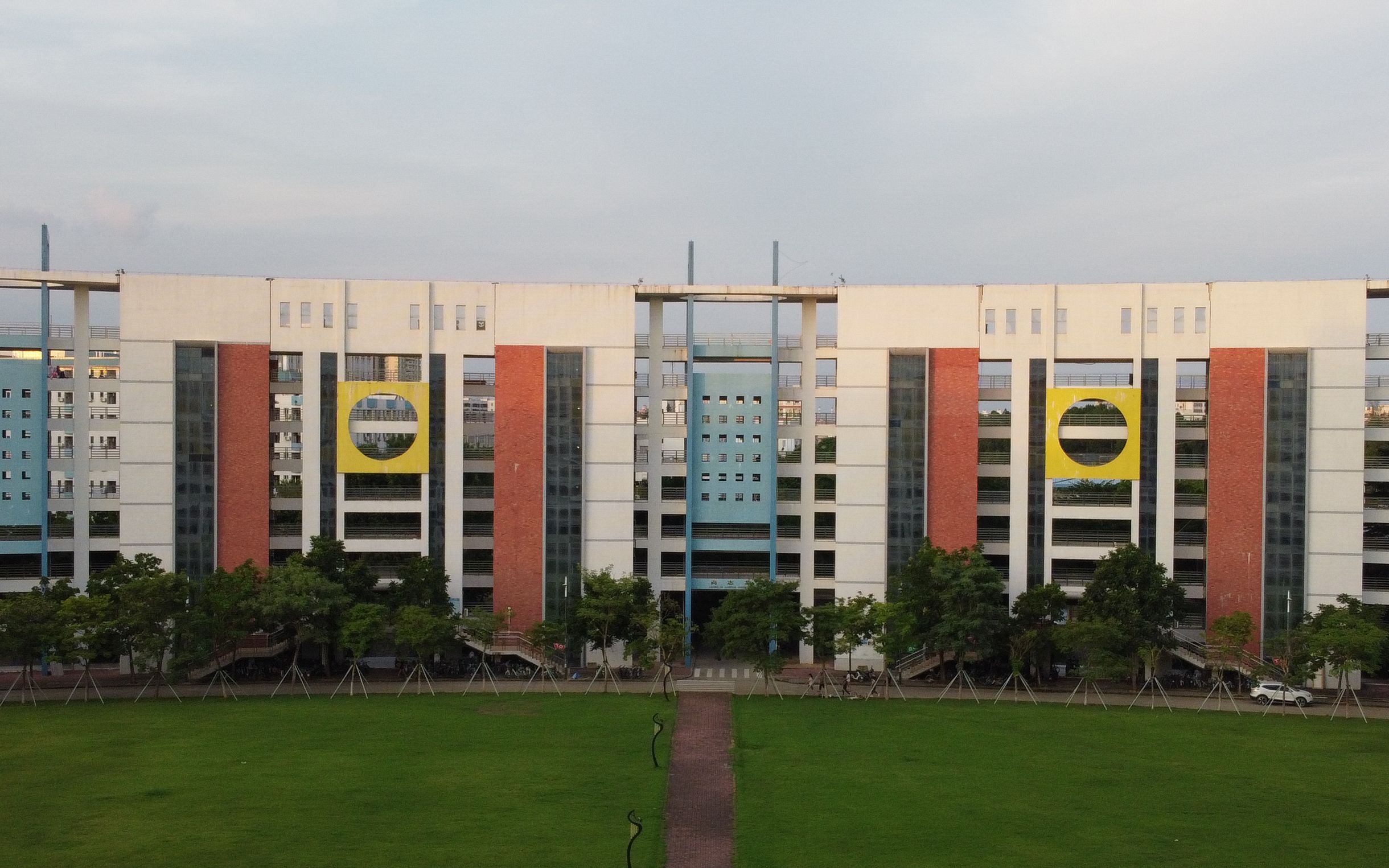 航拍校园# 岭南师范学院航拍(2020年)