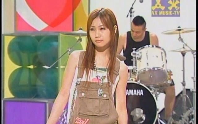 [图]大冢爱 大塚愛Happy Days (AX Music TV 2004.07.15)