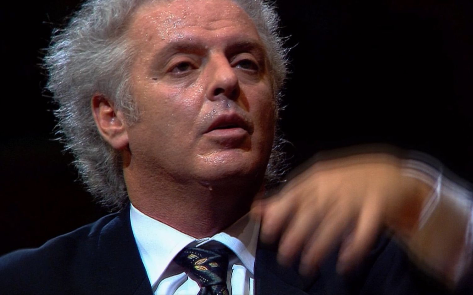 莫扎特c大调第13钢琴协奏曲k415巴伦勃依姆指挥演奏柏林爱乐乐团协奏