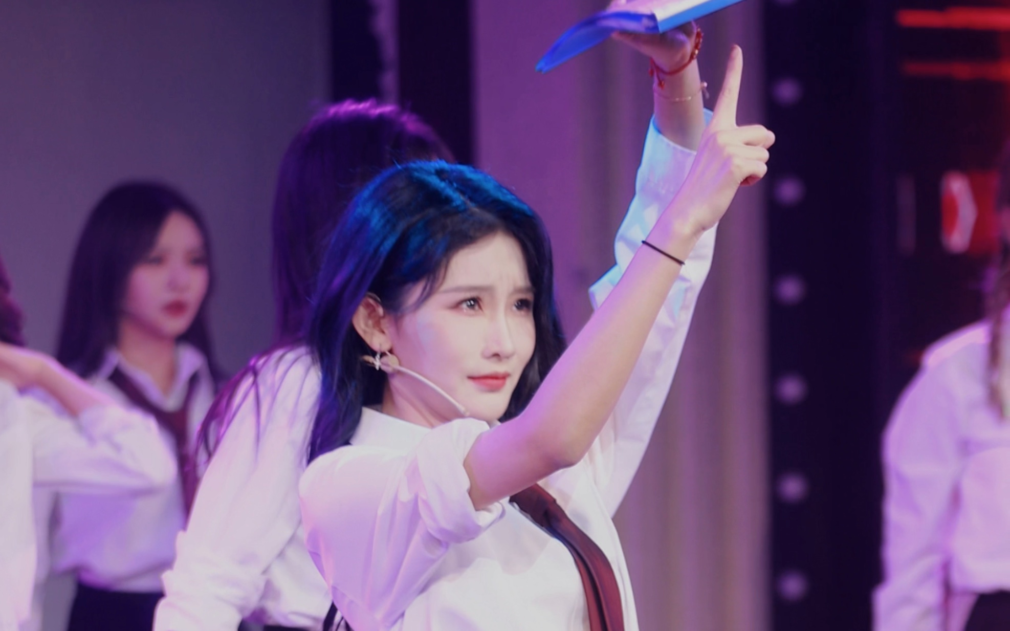 【周诗雨】20220827 SNH48 Team NII开心一夏特别公演《黑名单》音源错误版Focus_哔哩哔哩_bilibili