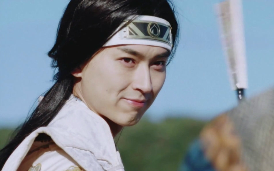 松田翔太au广告桃太郎桃花花瓣