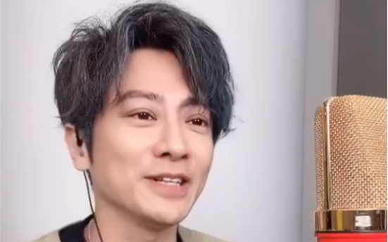 孙耀威威风时刻直播版