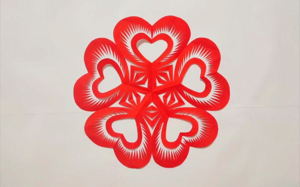 同学们剪纸课开始了,心连心剪纸教程来了!