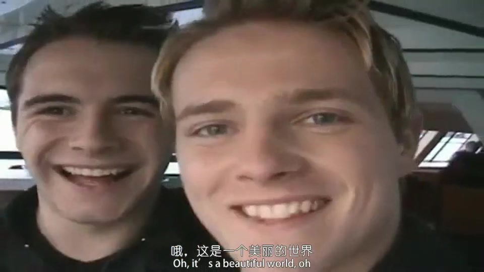 [图]Westlife - Beautiful world 中英字幕