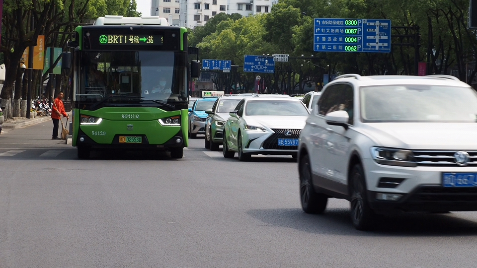 【绍兴公交】brt1号线开往绍兴北站