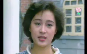 Descargar video: 【黎美娴】1986年贼公阿牛拍摄时的采访