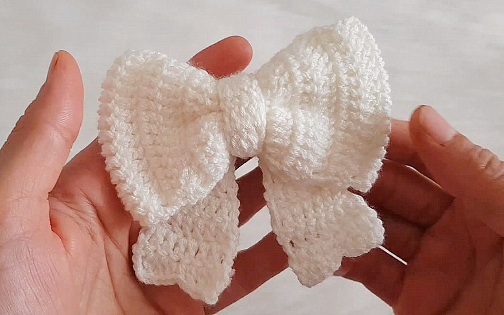 如何用毛线钩织蝴蝶结,按照步骤学习,不仅简单还非常漂亮!