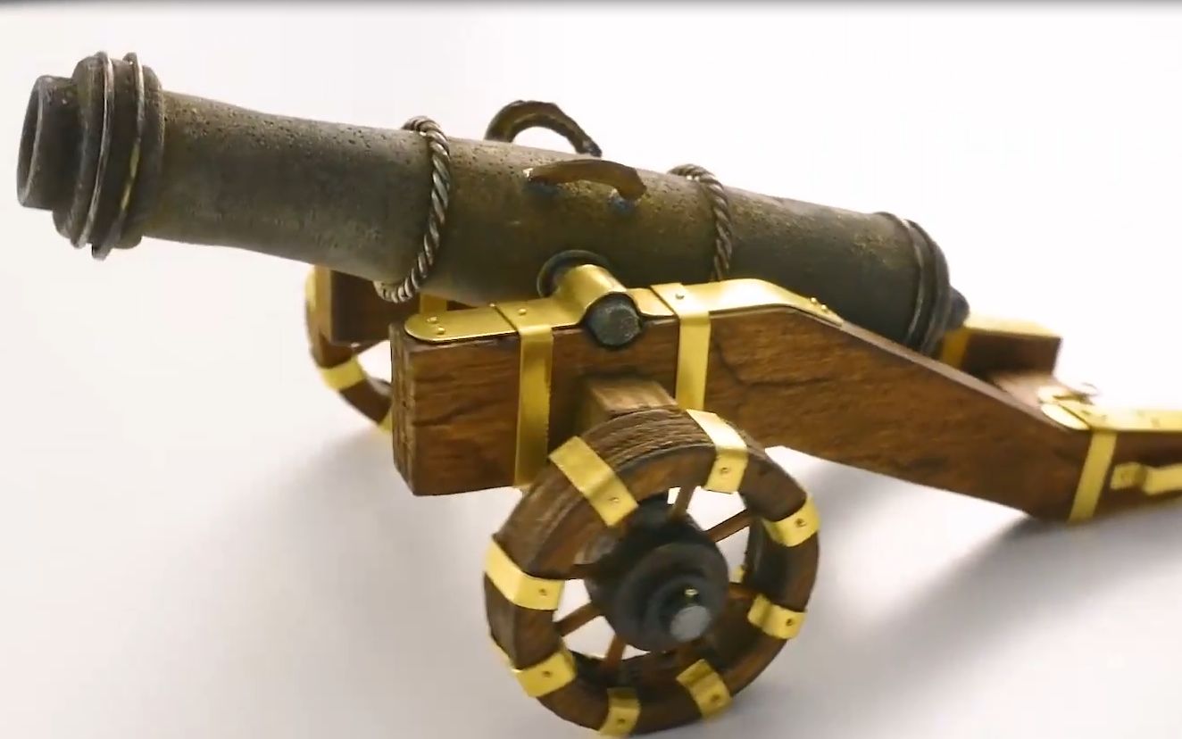 国外号称第一"鬼手"小伙自制炮台,竟是和蟑螂对决