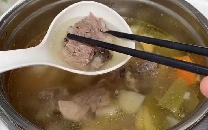 一个电饭煲竟然有两个内胆,做饭煲汤两不误哔哩哔哩bilibili