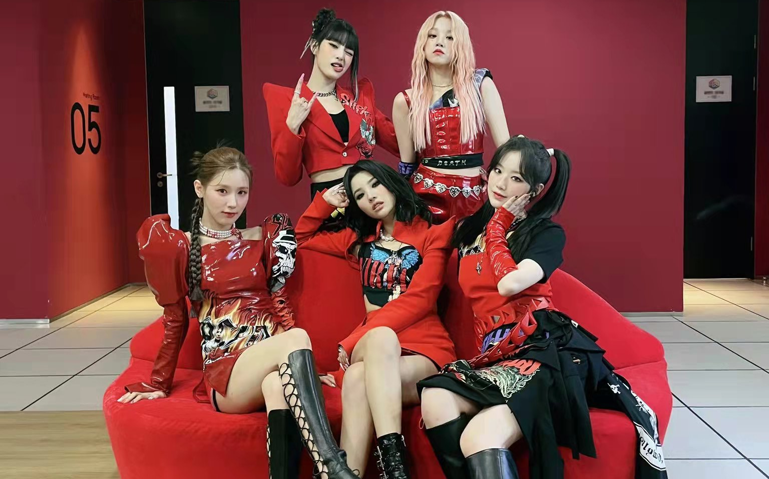 ((g)i - dle)mbc tomboy 打歌舞台直拍