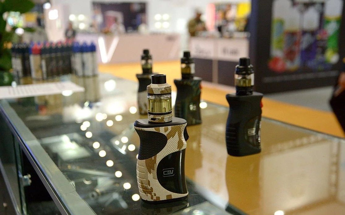 2018 iecie 深圳电子烟展会速报 :cov_哔哩哔哩 (゜-゜)つロ 干杯