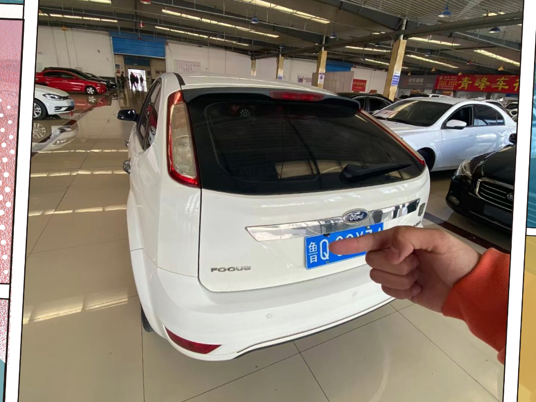 最新拿下13年福特福克斯,自动挡最高配,大屏导航,真皮座椅,多功能方向