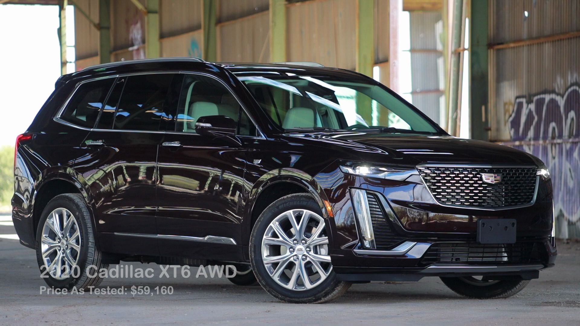 美女试驾凯迪拉克2020款 xt6 awd