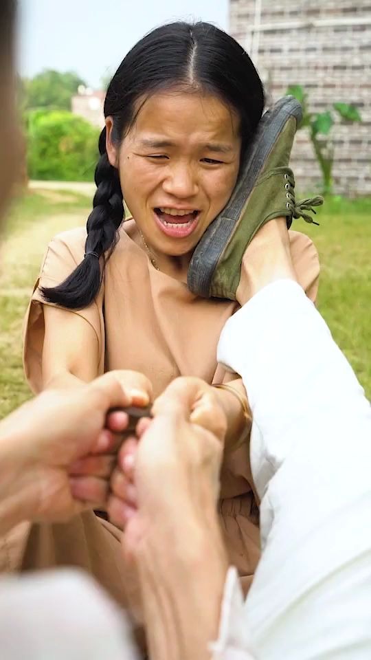 活动作品翠花这颠婆抢我东西