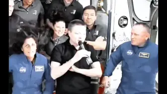 真的会被独属于中国人的安全感反复泪崩，中国国旗会保护每一个深处逆境的中国人，一直以为自己是中奖绝缘体原来出生在中国已是特等奖！！