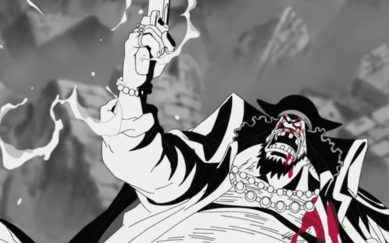 红发最令人好奇的伤疤,黑胡子用什么武器伤他,或者是这三把枪