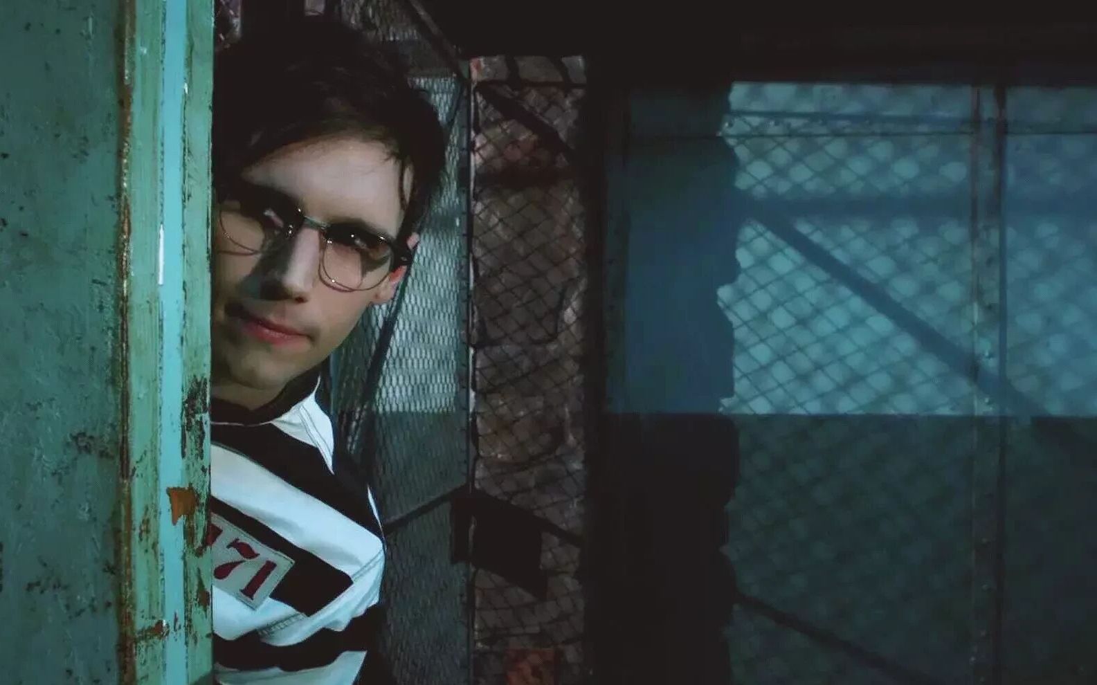 我的名字是爱德华·尼格玛,叫我谜语人