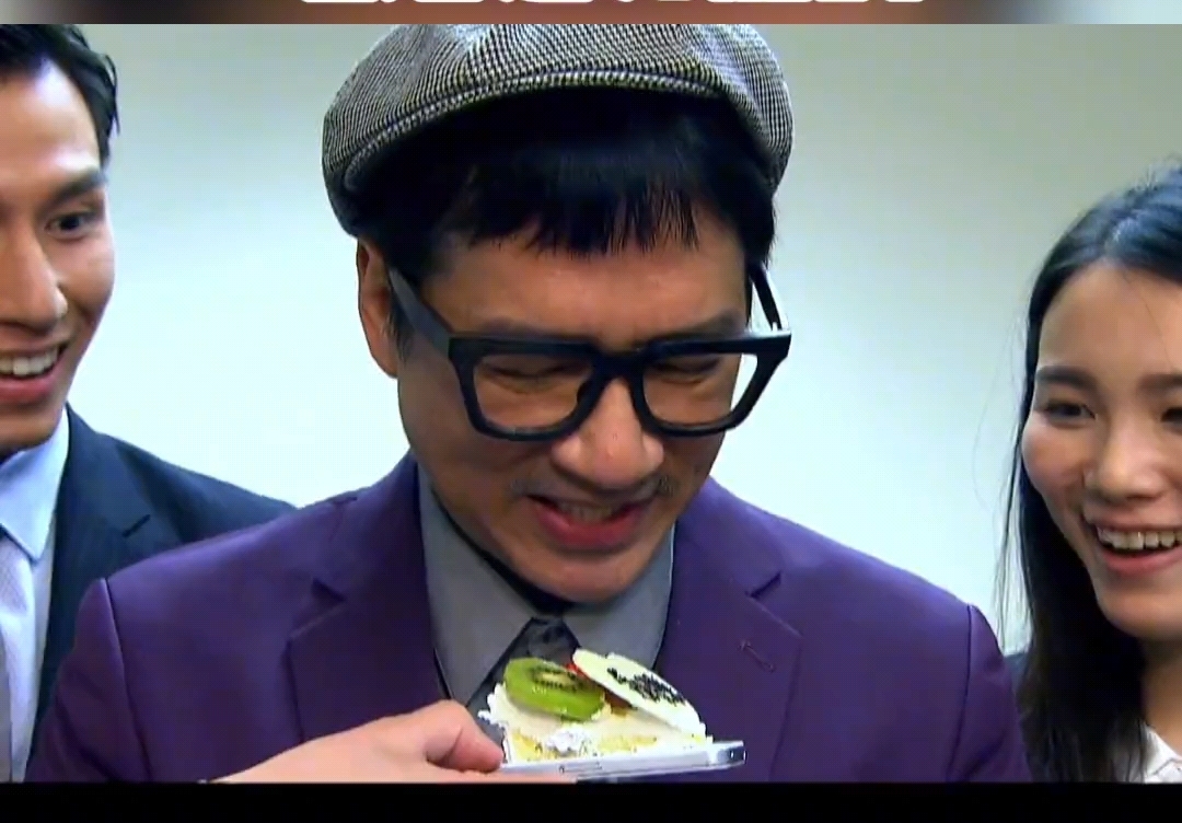 电话真的是万能的吗?#今晚睇李 #单立文 #李思捷