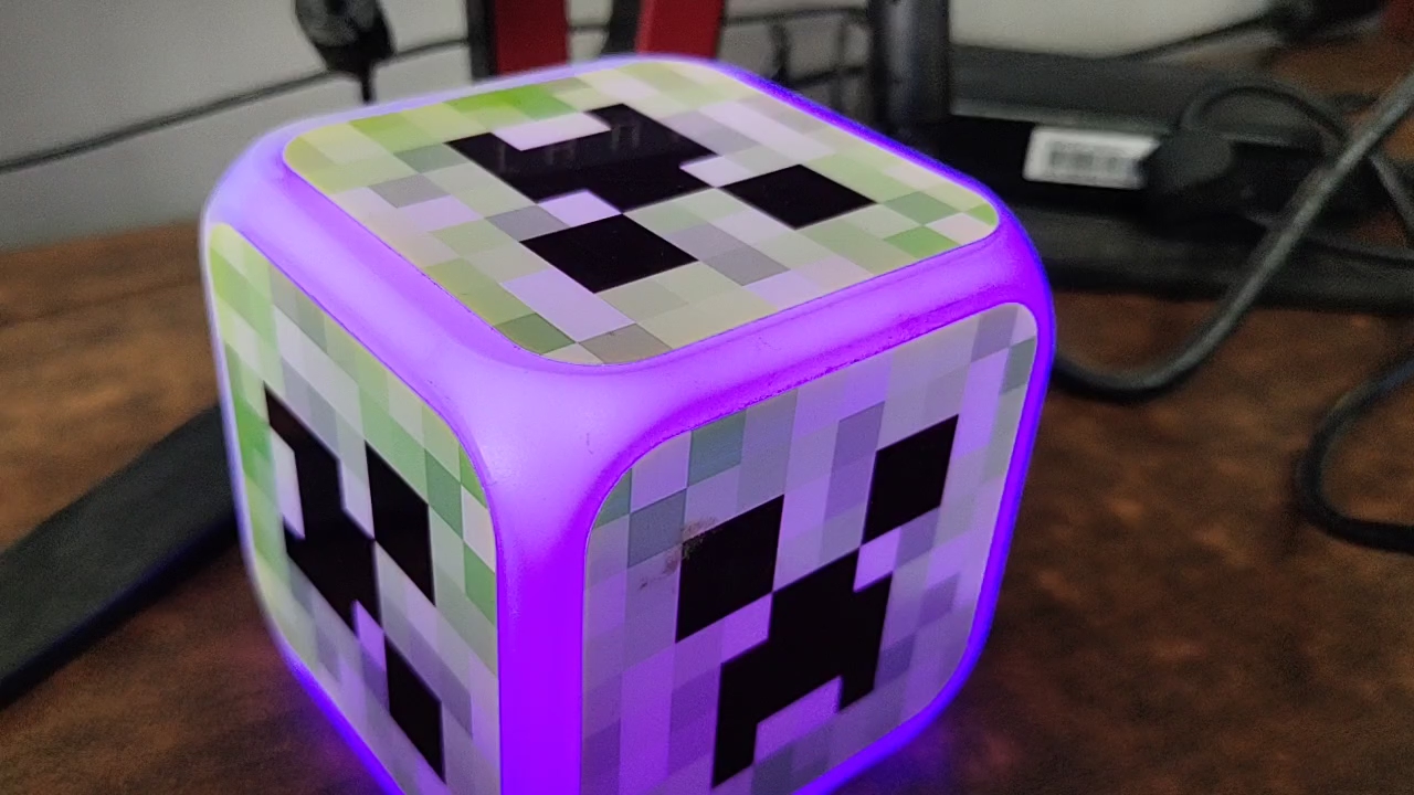 五年前漫展买的三十元古力帕,现在还能用呀.