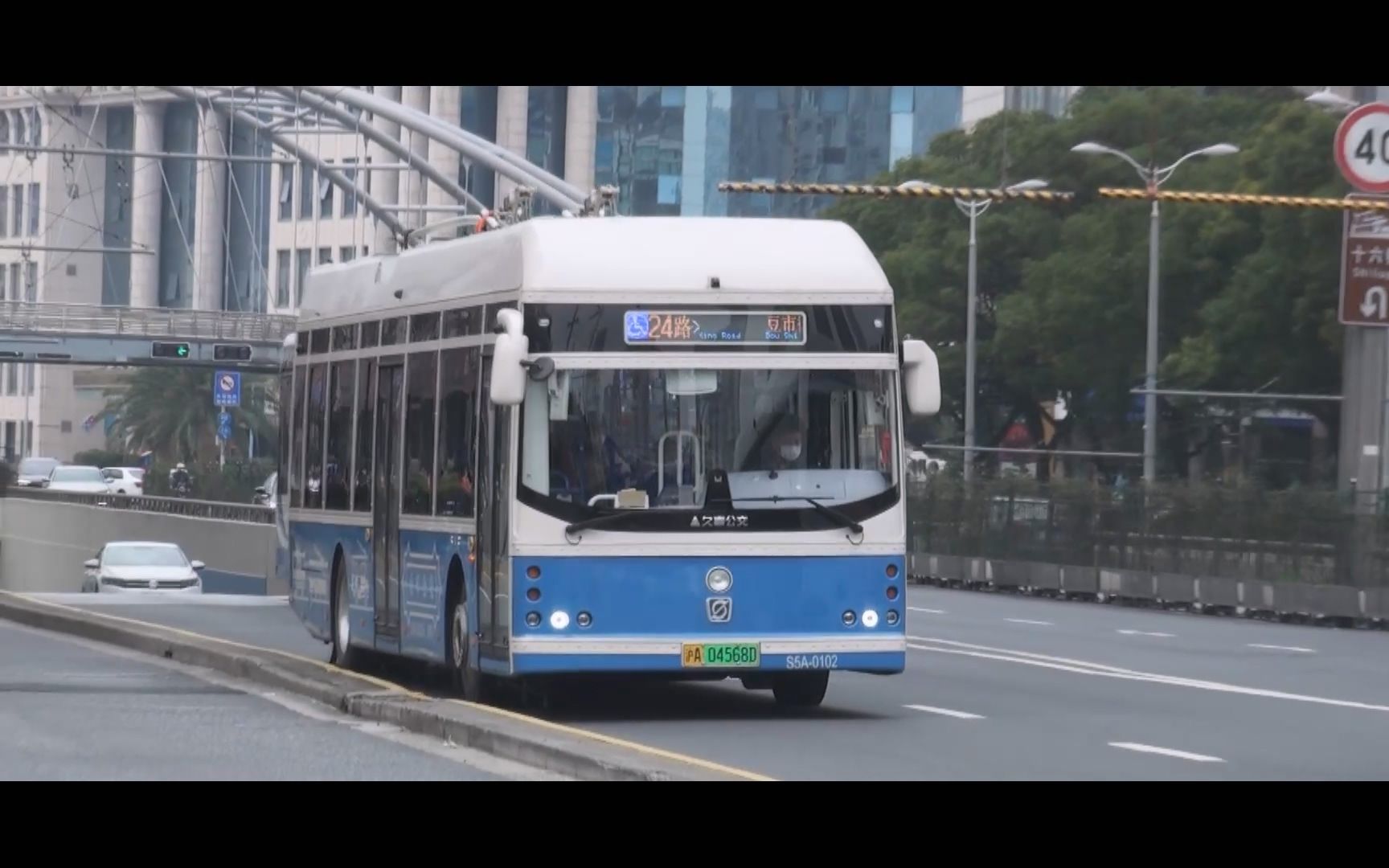 上海公交 巴士一公司 24路 s5a-0102